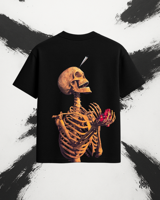 Dead Romantic – Oversized Skeleton Heart Tee