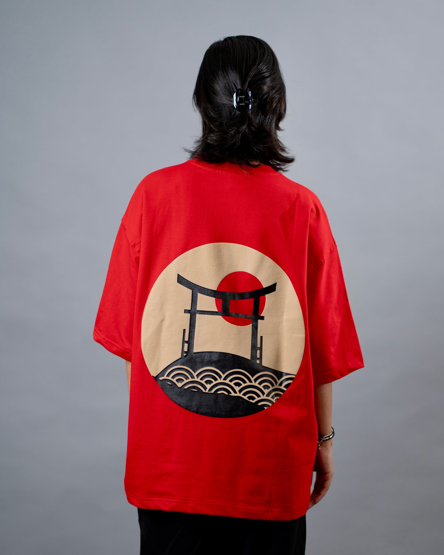 Torii Essence Oversized tee